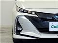 2019 Toyota Prius PHV