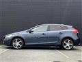 2017 Volvo V40