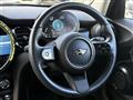 2022 BMW MINI