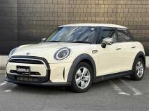 2022 BMW MINI