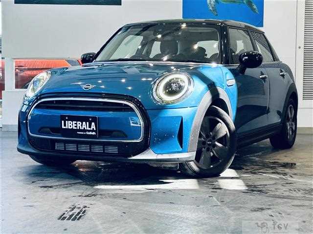 2022 BMW MINI