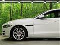 2017 Jaguar XE
