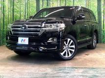 2018 Toyota Land Cruiser