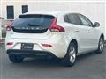 2016 Volvo V40