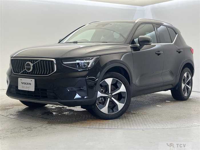 2023 Volvo XC40