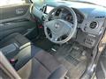 2011 Nissan ROOX