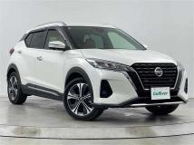 2020 Nissan KIX