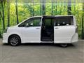 2013 Toyota Voxy