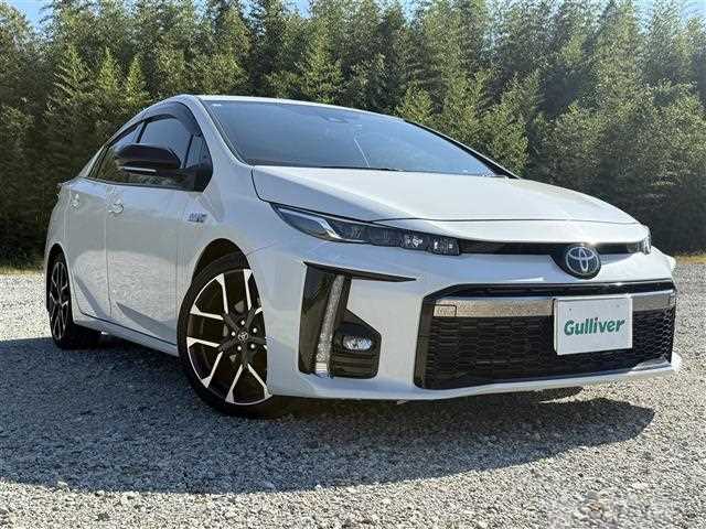 2019 Toyota Prius PHV