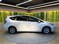 2016 Toyota PRIUS α