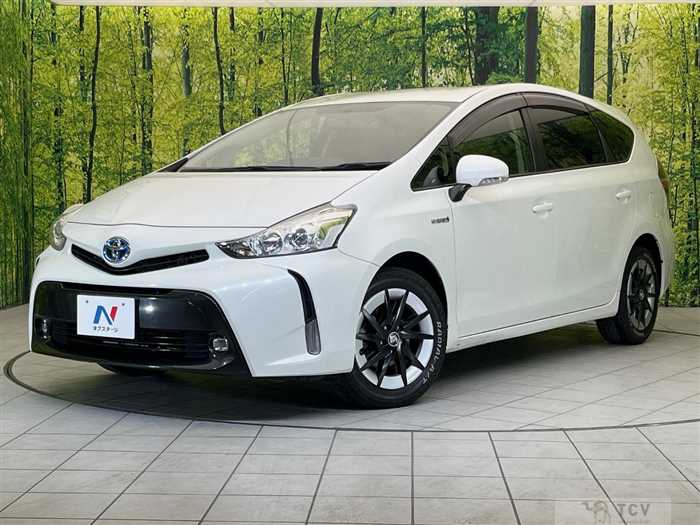 2016 Toyota PRIUS α
