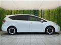 2016 Toyota PRIUS α