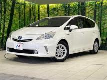 2011 Toyota PRIUS α