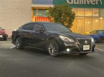 2013 Toyota Crown Hybrid