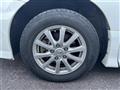 2009 Nissan Serena