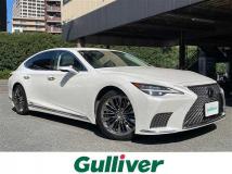 2022 Lexus LS