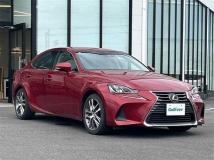 2017 Lexus IS