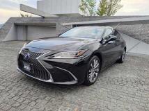 2019 Lexus ES