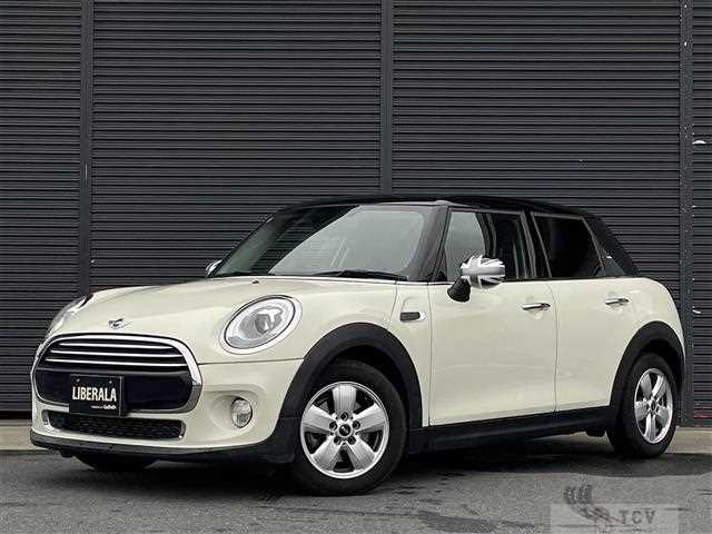 2018 BMW MINI