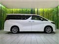2022 Toyota Alphard