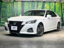 2017 Toyota Crown Hybrid