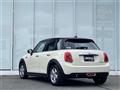 2017 BMW MINI