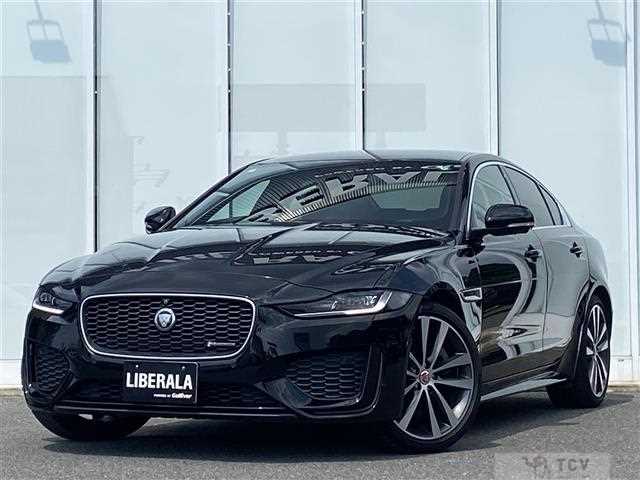 2022 Jaguar XE