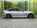 2019 Toyota Crown Hybrid