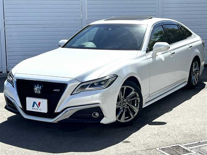 2021 Toyota Crown Hybrid