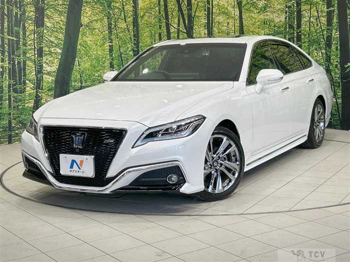 2022 Toyota Crown Hybrid