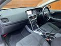 2018 Volvo V40