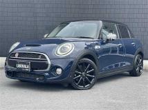 2019 BMW MINI