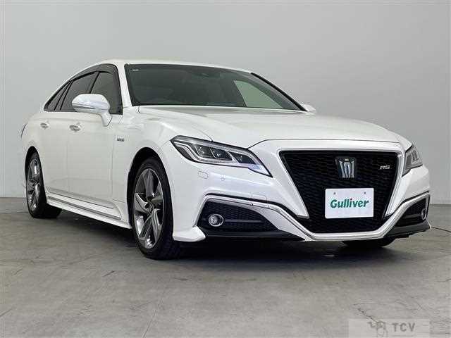 2018 Toyota Crown Hybrid