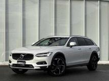 2023 Volvo V90