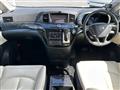 2017 Nissan Elgrand
