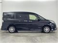 2022 Nissan Serena