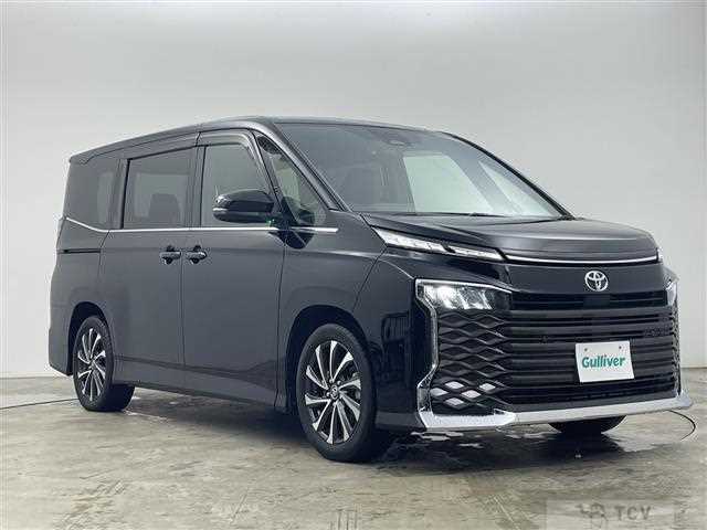 2022 Toyota Voxy