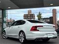 2017 Volvo S90