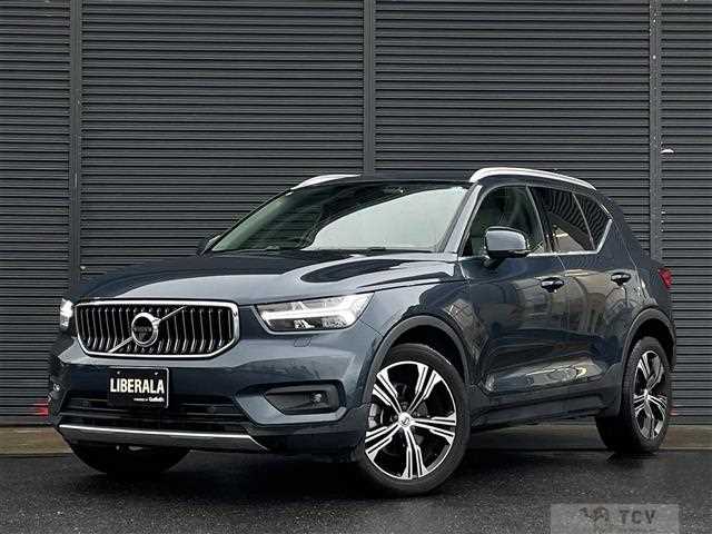 2021 Volvo XC40