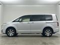 2024 Mitsubishi Delica D5