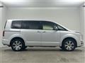 2024 Mitsubishi Delica D5