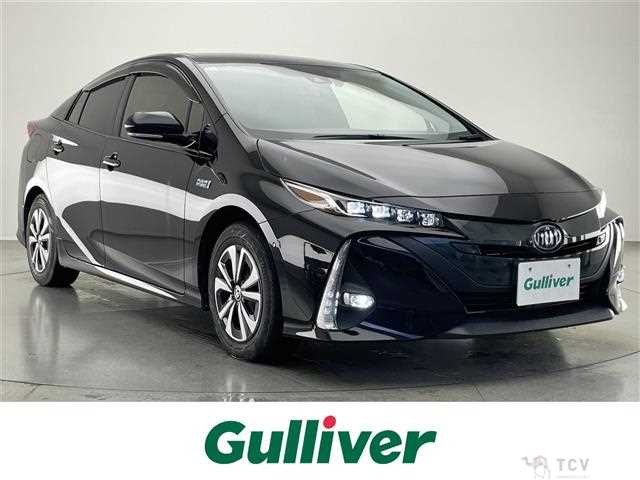 2022 Toyota Prius PHV