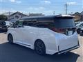 2023 Toyota Vellfire