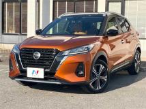 2022 Nissan KIX