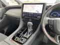 2025 Toyota Alphard Hybrid