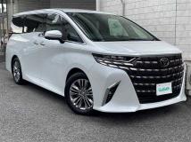 2025 Toyota Alphard Hybrid
