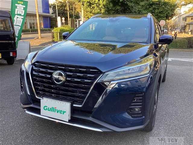 2022 Nissan KIX