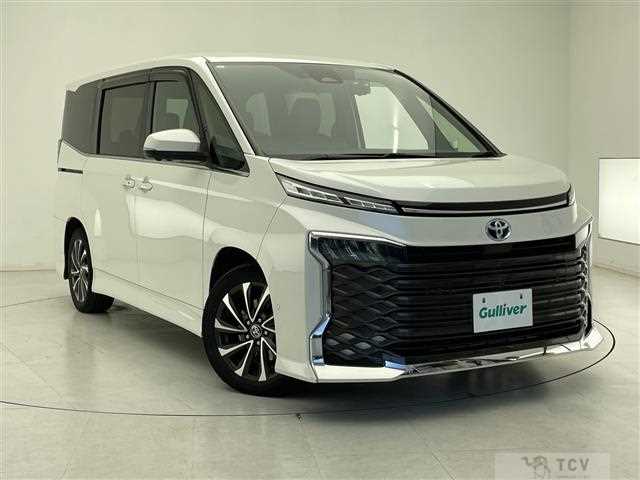2023 Toyota Voxy