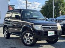 2011 Mitsubishi Pajero Mini