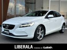 2018 Volvo V40